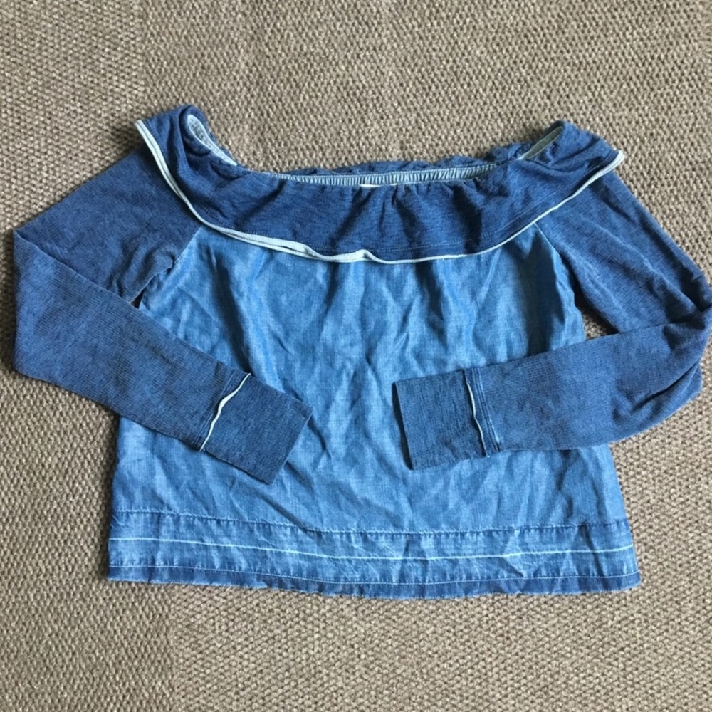Anthropologie Cloth & Stone Off the Shoulder Chambray Long Sleeve